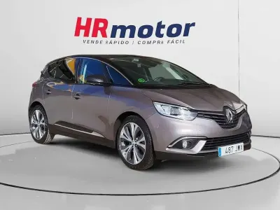 Usado Renault Scénic III Zen 131 CV (96 kW) 2017 Gris Monovolumen