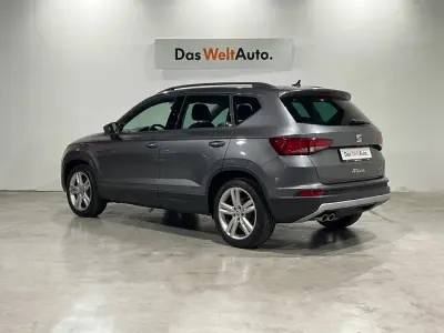 Usado Seat Ateca FR 150 CV (110 kW) 2025 Gris SUV