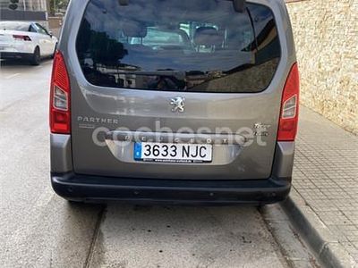 Gris / plata Usado 2011 Peugeot Partner Tepee Outdoor Monovolumen | 6999 € (Buen precio)