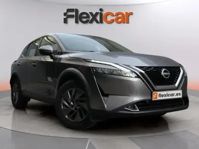 Usado Nissan Qashqai Acenta 158 CV (116 kW) 2023 Gris SUV