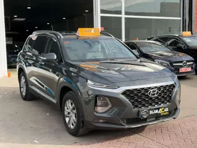 Usado Hyundai Santa Fe 201 CV (147 kW) 2019 Gris SUV