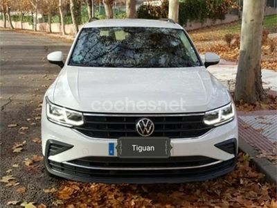 Blanco Usado 2021 VW Tiguan Life SUV | 25.550 € (Buen precio)