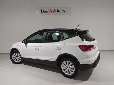 Blanco Usado 2024 Seat Arona Style SUV | 21.000 € (Un poco caro)