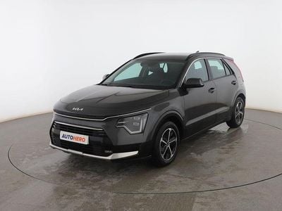 Usado Kia Niro 141 CV (103 kW) 2022 Gris SUV
