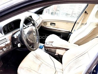 BMW 730