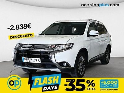 Usado Mitsubishi Outlander Motion 150 CV (110 kW) 2017 Blanco SUV