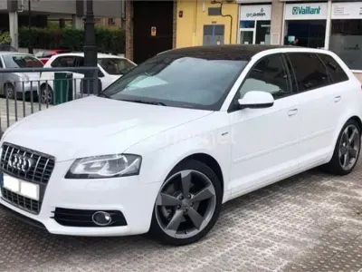 Usado Audi A3 Attraction 170 CV (125 kW) 2011 Blanco Utilitario