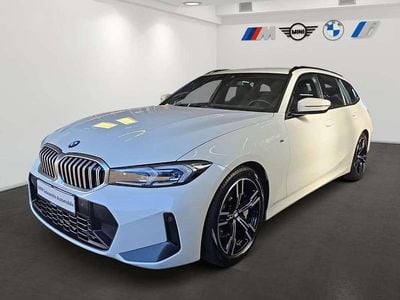 Blanco Usado 2022 BMW 330 Familiar | 43.990 €