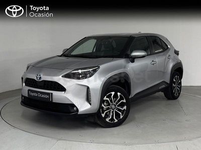 Usado Toyota Yaris Cross Active 116 CV (85 kW) 2022 Gris / plata SUV