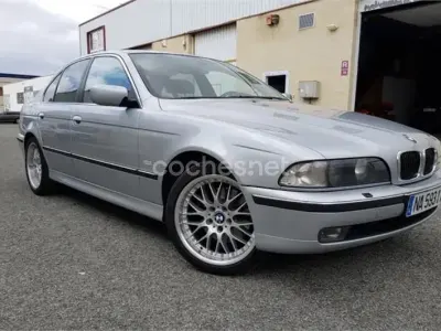 Usado BMW 540 Comfort Edition 286 CV (210 kW) 1998 Gris / plata Berlina