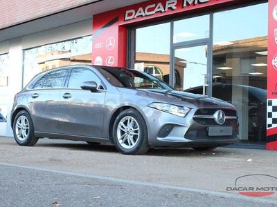 Usado Mercedes A180 116 CV (85 kW) 2019 Gris / plata Berlina