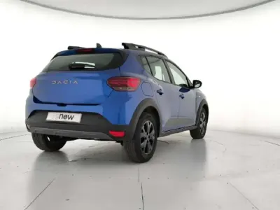Usado Dacia Sandero Extreme 101 CV (74 kW) 2025 Azul Berlina