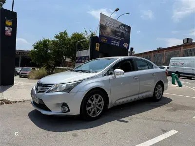 Usado Toyota Avensis