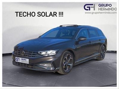 Usado VW Passat R-line 150 CV (110 kW) 2022 Negro Familiar