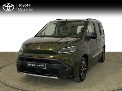 Usado Toyota Proace Verso Active 131 CV (96 kW) 2024 Verde Familiar