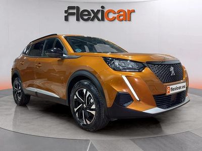 Usado Peugeot 2008 Allure 101 CV (74 kW) 2023 Naranja SUV