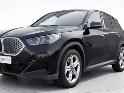 Usado BMW iX2 150 kW (204 CV) 2025 SUV