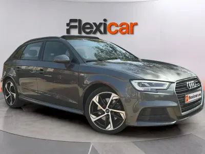 Usado Audi A3 Premium 150 CV (110 kW) 2020 Gris Berlina