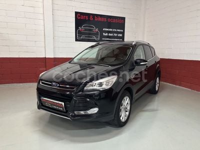 Negro Usado 2015 Ford Kuga Titanium SUV | 13.990 € (Caro)