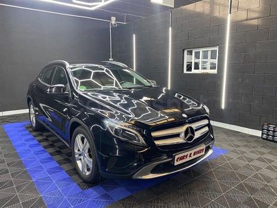 Usado Mercedes GLA200 Urban 156 CV (114 kW) 2015 Negro SUV