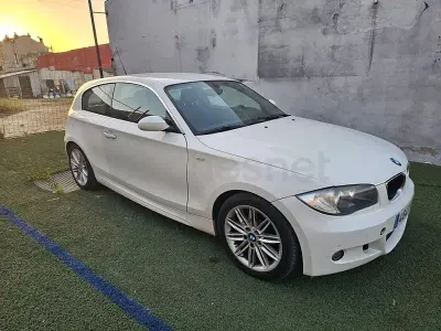 Usado BMW 116 122 CV (89 kW) 2008 Blanco Utilitario