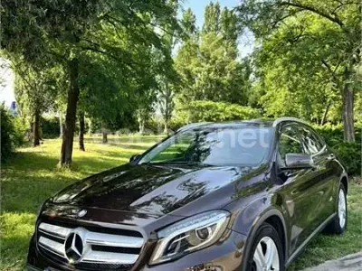 Käytetty Mercedes GLA200