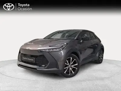 Käytetty Toyota C-HR Advance 223 HP (164 kW) 2025 Harmaa Katumaasturi