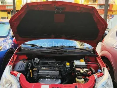 Usado Chevrolet Aveo LS 84 CV (61 kW) 2008 Rojo Berlina