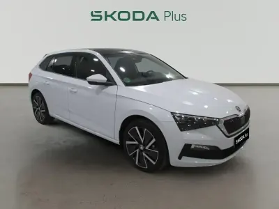Usado Skoda Scala Sport 115 CV (84 kW) 2020 Blanco Utilitario