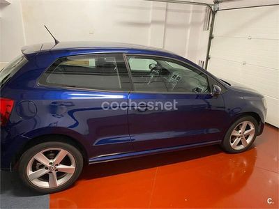 Usado VW Polo Sport 90 CV (66 kW) 2012 Azul Berlina