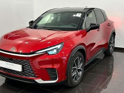 Rojo Usado 2024 Lexus LBX SUV | 32.290 € (Precio justo)