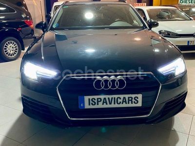 Usado Audi A4 Advanced Plus 150 CV (110 kW) 2019 Gris / plata Familiar