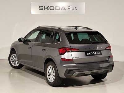 Usado Skoda Kamiq Selection 115 CV (84 kW) 2025 Gris SUV