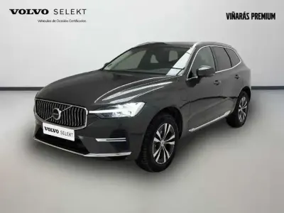 Usado Volvo XC60 Core 350 CV (257 kW) 2025 Gris SUV