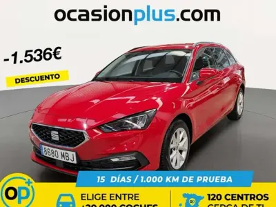 Usado Seat Leon ST Style 110 HP (80 kW) 2022 Vermelho Carrinha
