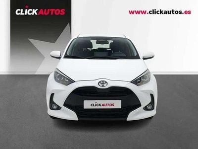 Blanco Usado 2025 Toyota Yaris Hybrid Business Edition Utilitario | 18.800 € (Buen precio)