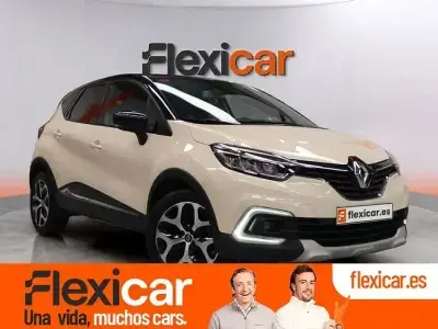 Usado Renault Captur Life 90 CV (66 kW) 2019 Beige SUV