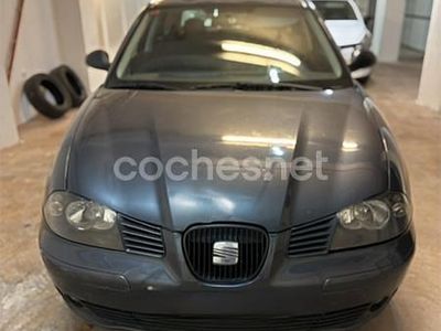 Usado Seat Ibiza Sport 100 CV (73 kW) 2005 Negro Utilitario