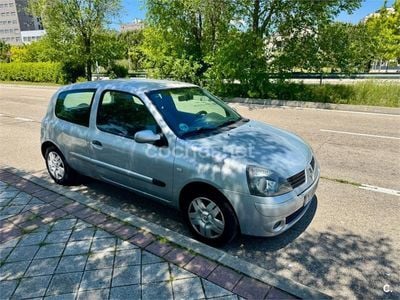 Renault Clio II