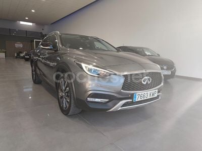 Infiniti QX30