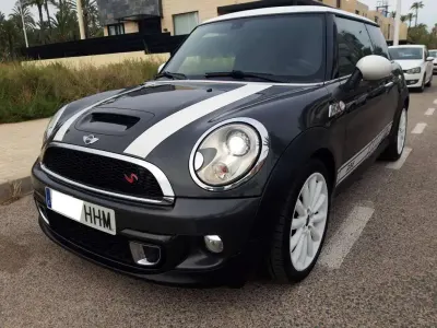 Usado Mini Cooper S Coupé 184 CV (135 kW) 2012 Gris Coupe