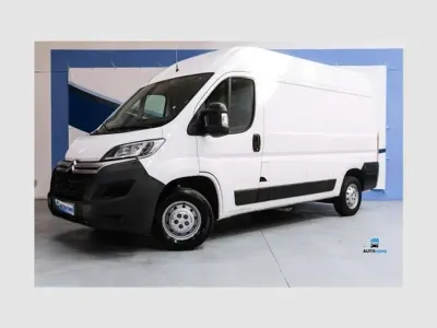 Usado Citroën Jumper 140 CV (102 kW) 2023 Blanco Monovolumen