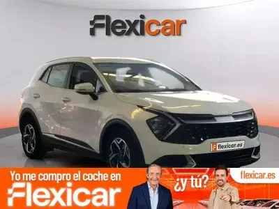 Usado Kia Sportage 136 CV (100 kW) 2023 Blanco SUV