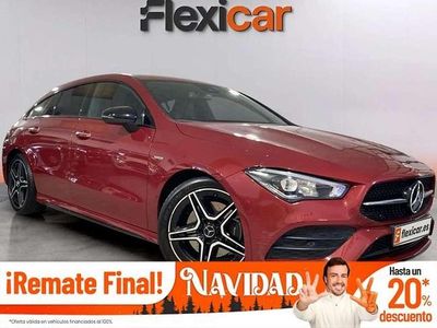 Rojo Usado 2021 Mercedes CLA200 Shooting Brake Familiar | 24.490 € (Precio justo)