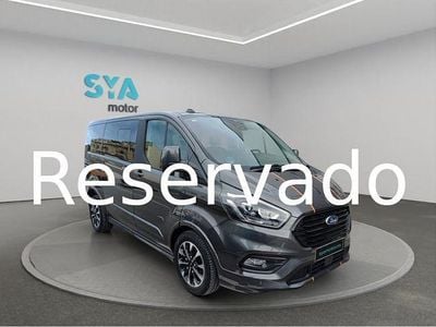 Usado Ford Tourneo Sport 184 CV (135 kW) 2022 Gris Monovolumen