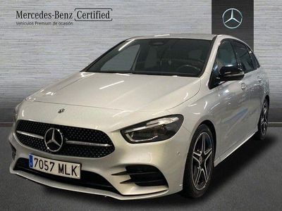Usado Mercedes B200 AMG line 150 CV (110 kW) 2023 Plata iridio Utilitario