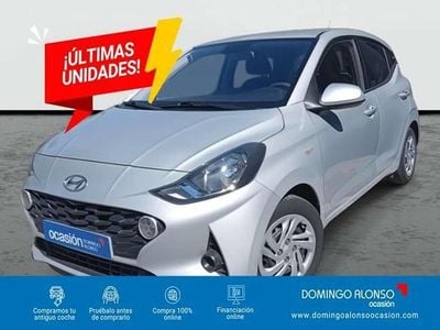Usado Hyundai i10 GO! 84 CV (61 kW) 2021 Plateado Utilitario