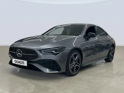 Usado Mercedes CLA200 163 CV (119 kW) 2025 Gris Berlina