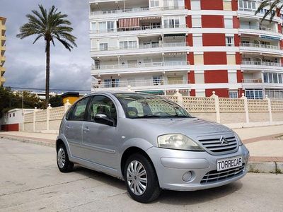 Usado Citroën C3 75 CV (55 kW) 2004 Gris / plata Berlina