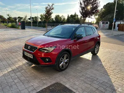 Usado Seat Arona FR 115 CV (84 kW) 2018 Rojo SUV